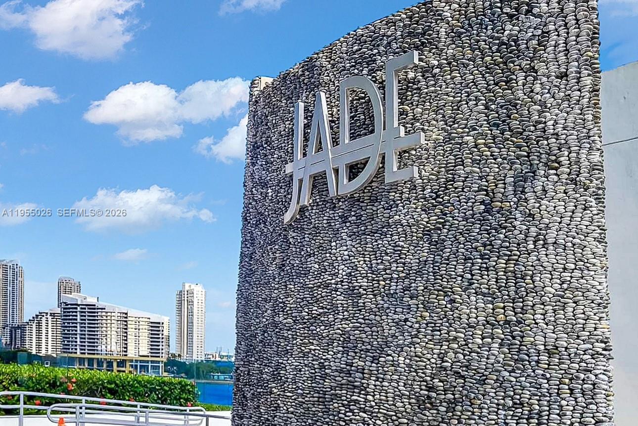 1331 Brickell Bay Dr #4201, Miami FL 33131