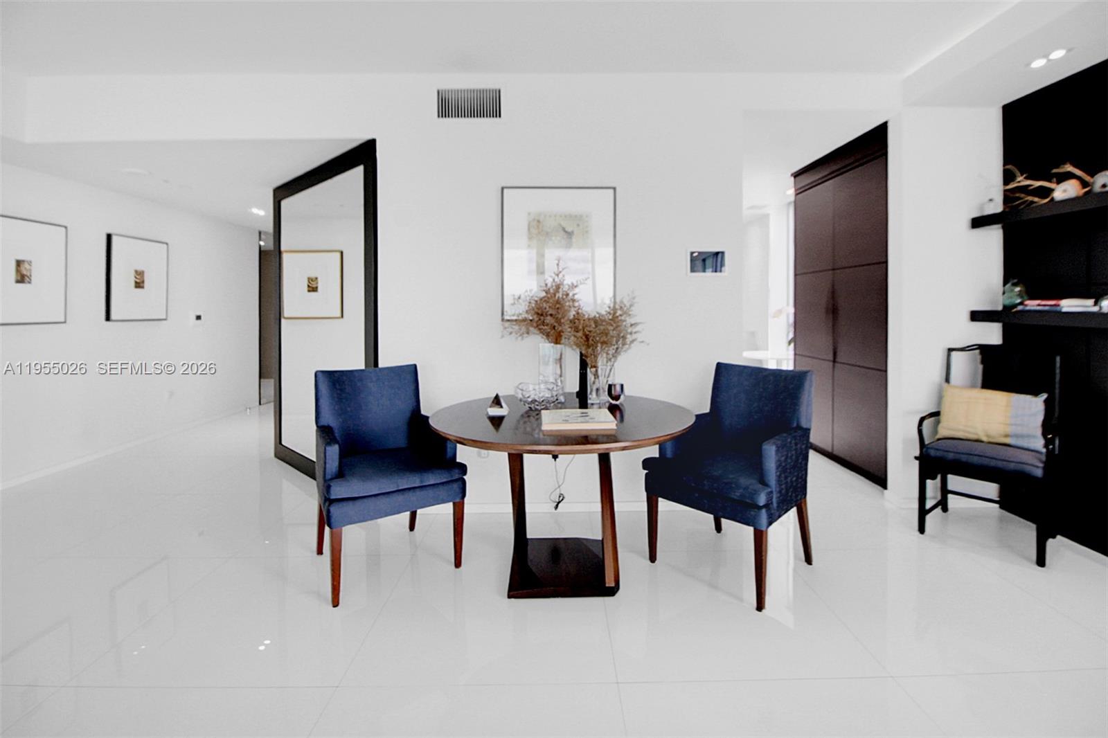 1331 Brickell Bay Dr #4201, Miami FL 33131