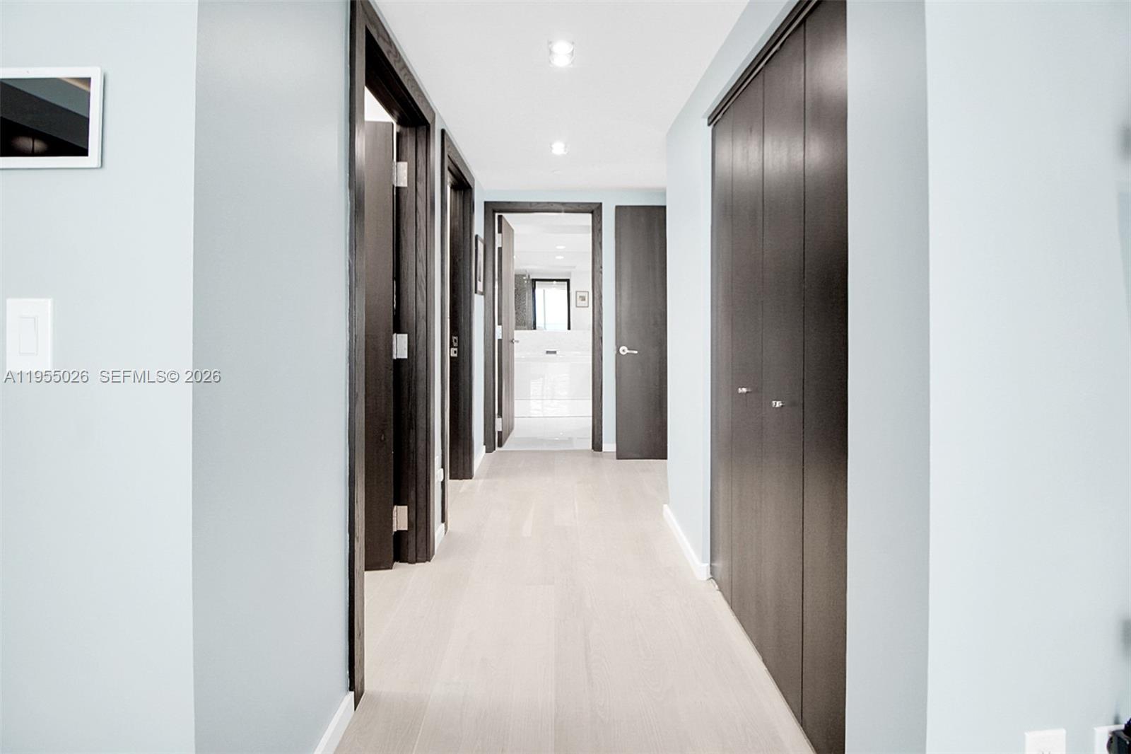 1331 Brickell Bay Dr #4201, Miami FL 33131