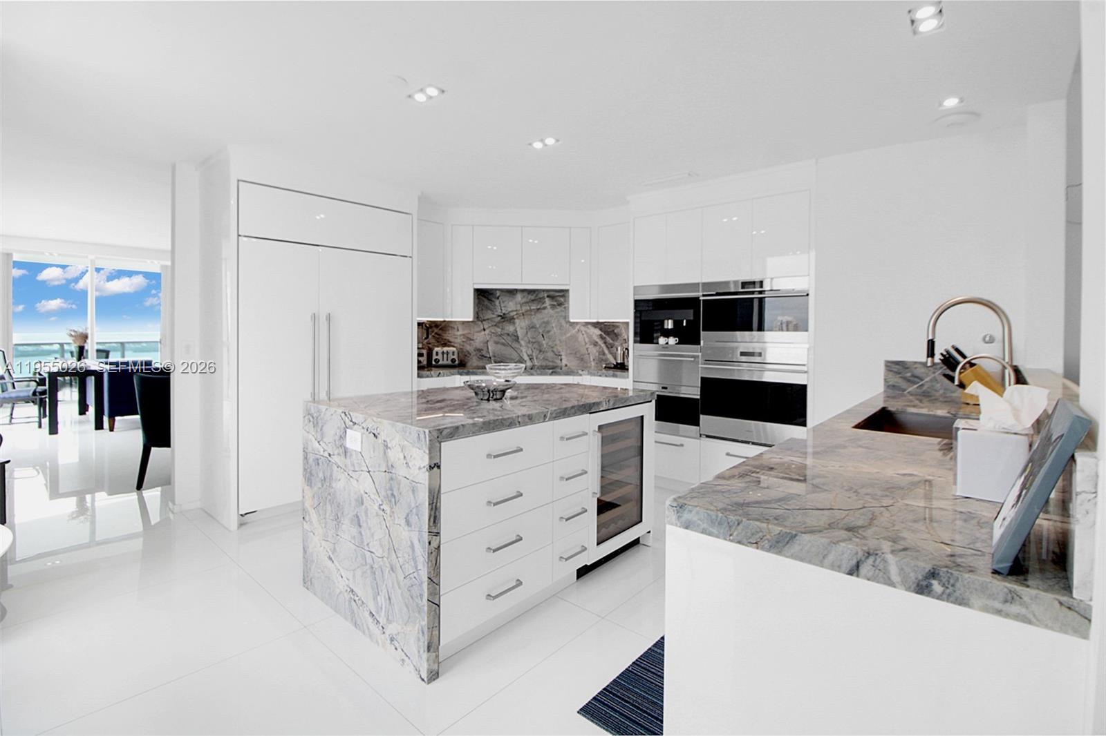 1331 Brickell Bay Dr #4201, Miami FL 33131