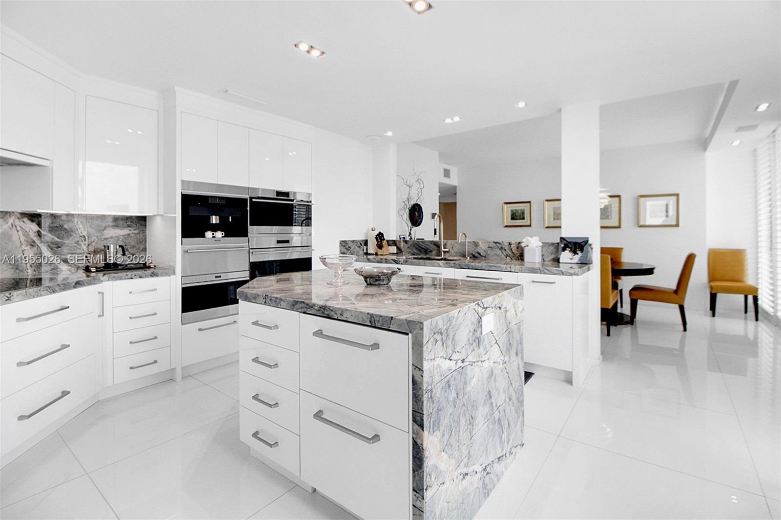 1331 Brickell Bay Dr #4201, Miami FL 33131