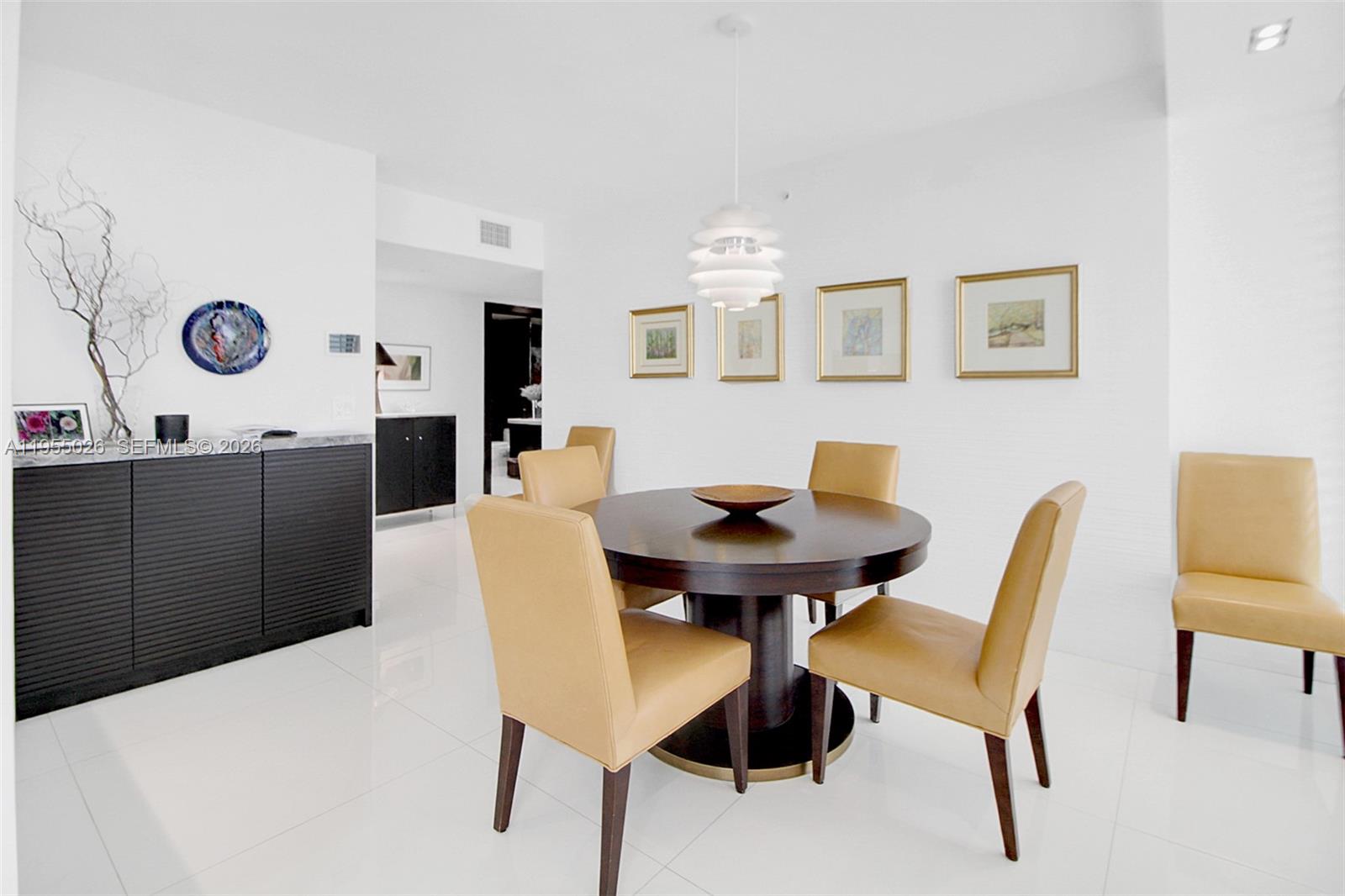 1331 Brickell Bay Dr #4201, Miami FL 33131