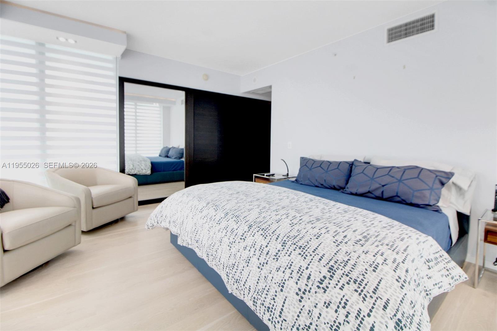 1331 Brickell Bay Dr #4201, Miami FL 33131