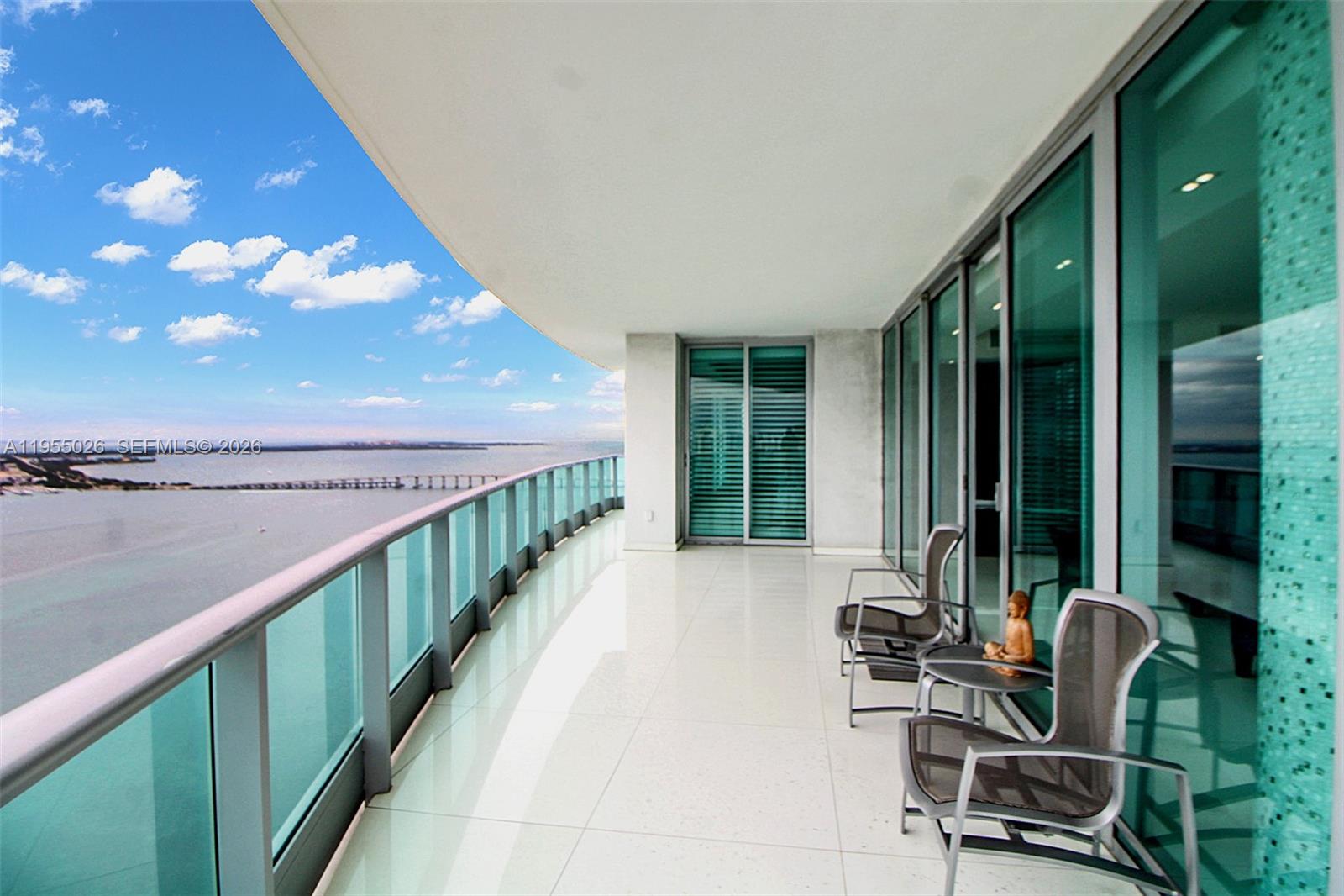 1331 Brickell Bay Dr #4201, Miami FL 33131