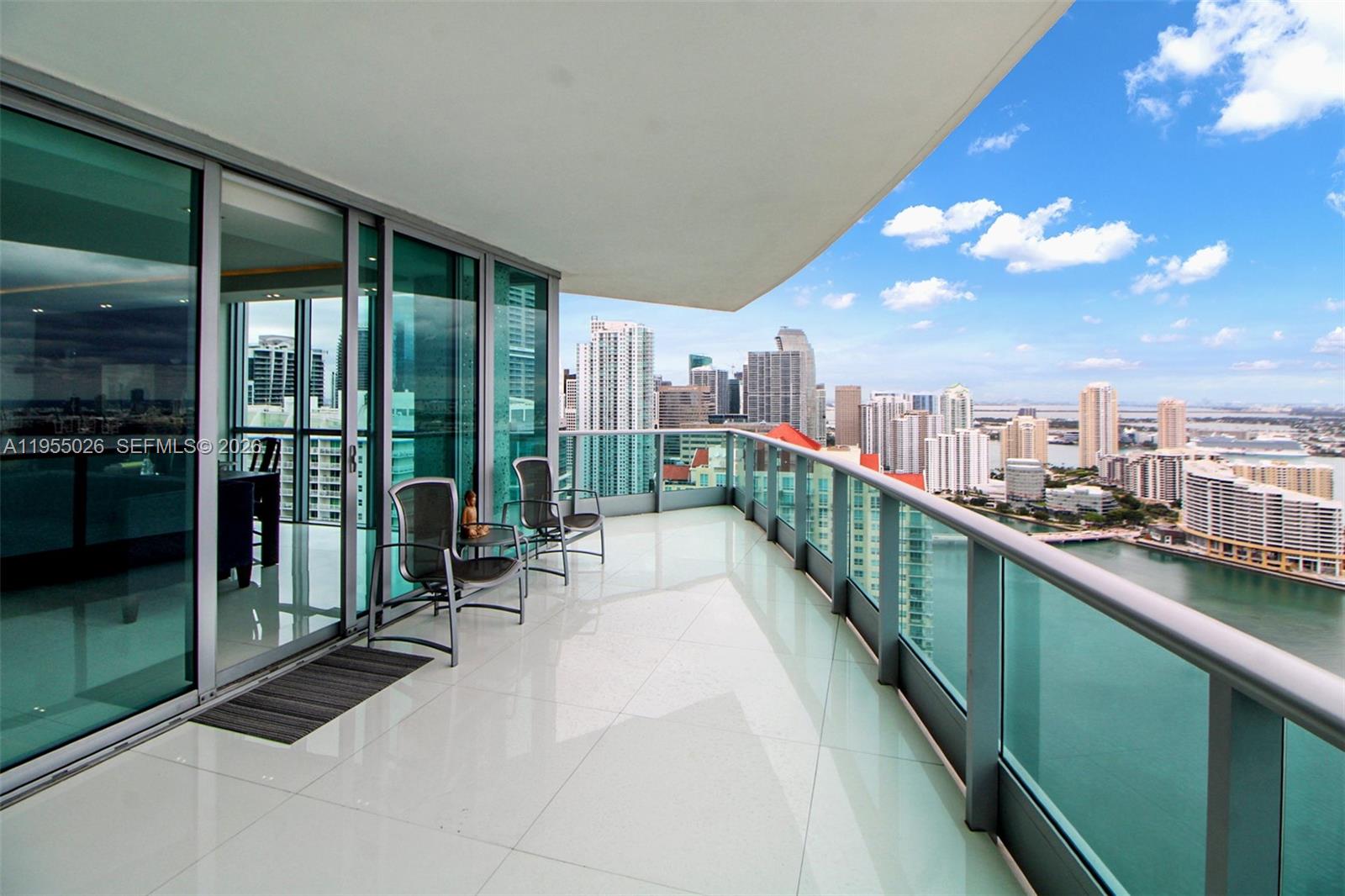1331 Brickell Bay Dr #4201, Miami FL 33131