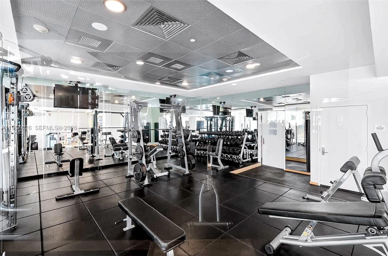 1331 Brickell Bay Dr #4201, Miami FL 33131