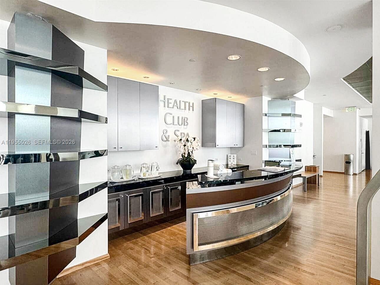 1331 Brickell Bay Dr #4201, Miami FL 33131