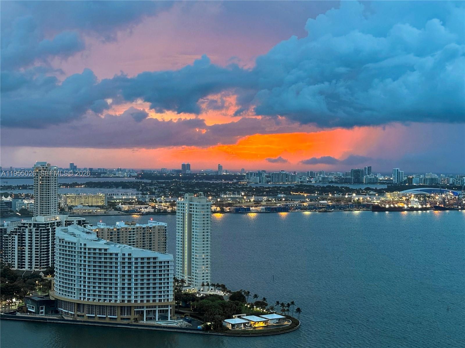 1331 Brickell Bay Dr #4201, Miami FL 33131