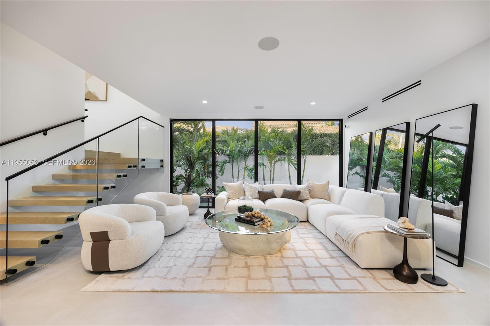 30 Samana Dr, Coconut Grove FL 33133