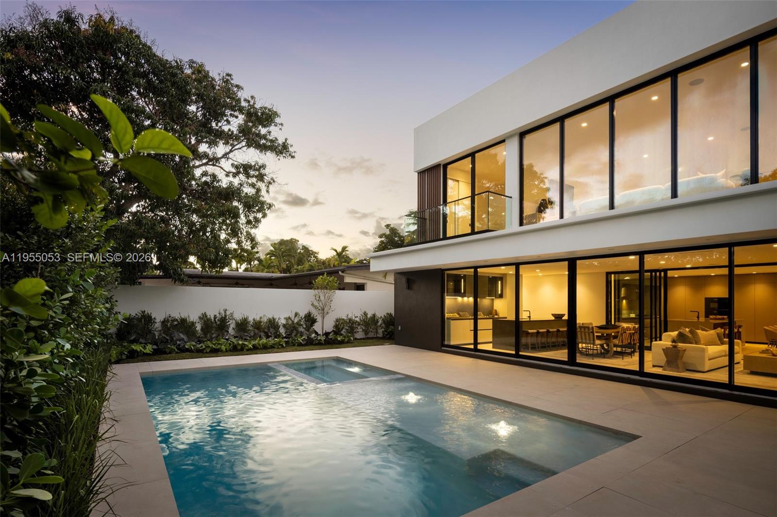 30 Samana Dr, Coconut Grove FL 33133