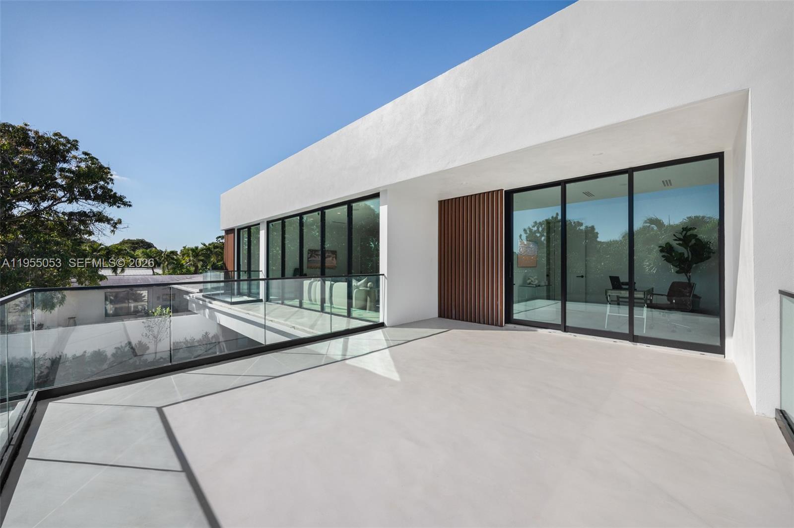 30 Samana Dr, Coconut Grove FL 33133