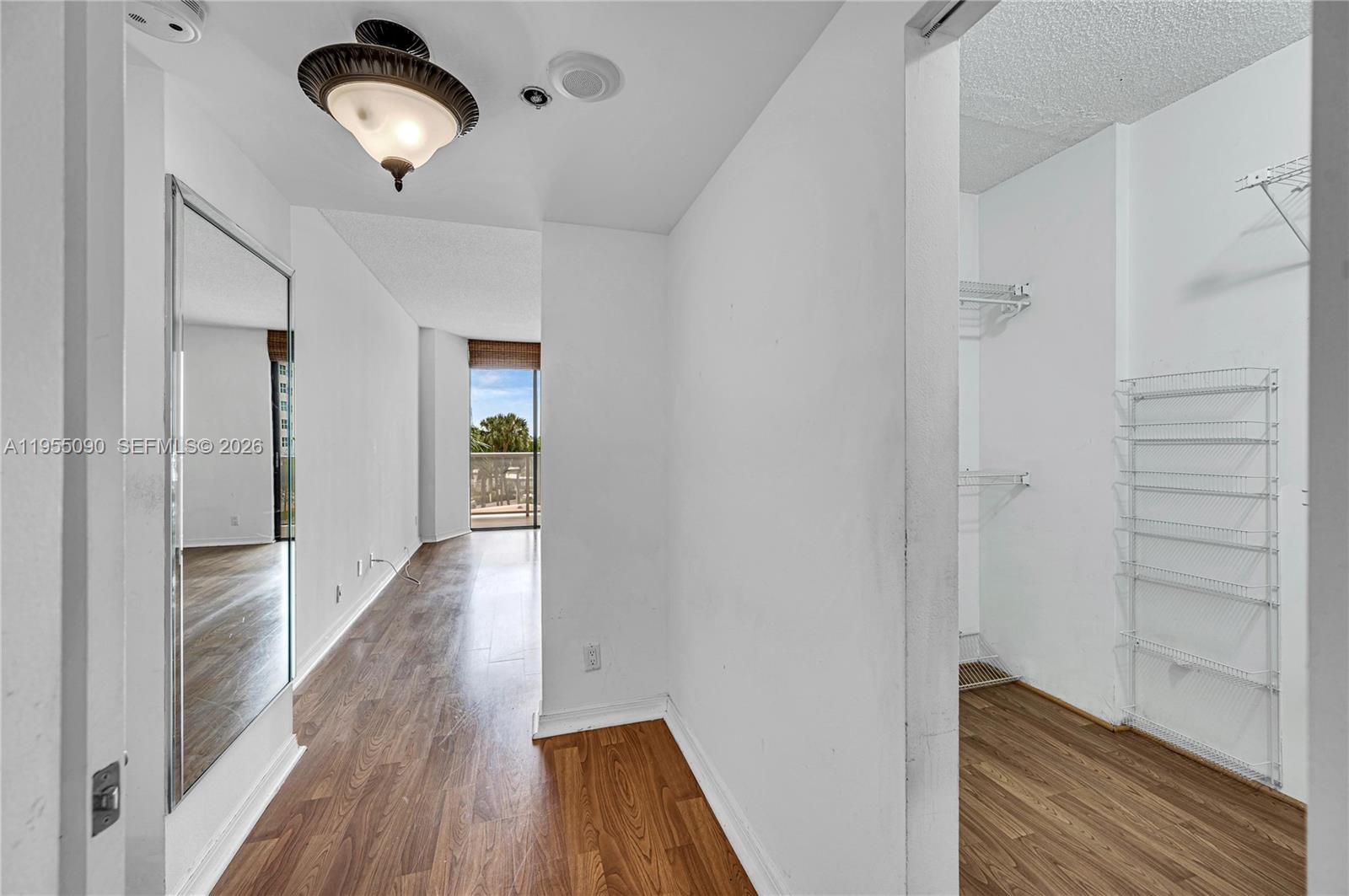 20281 E Country Club Dr #210, Aventura FL 33180