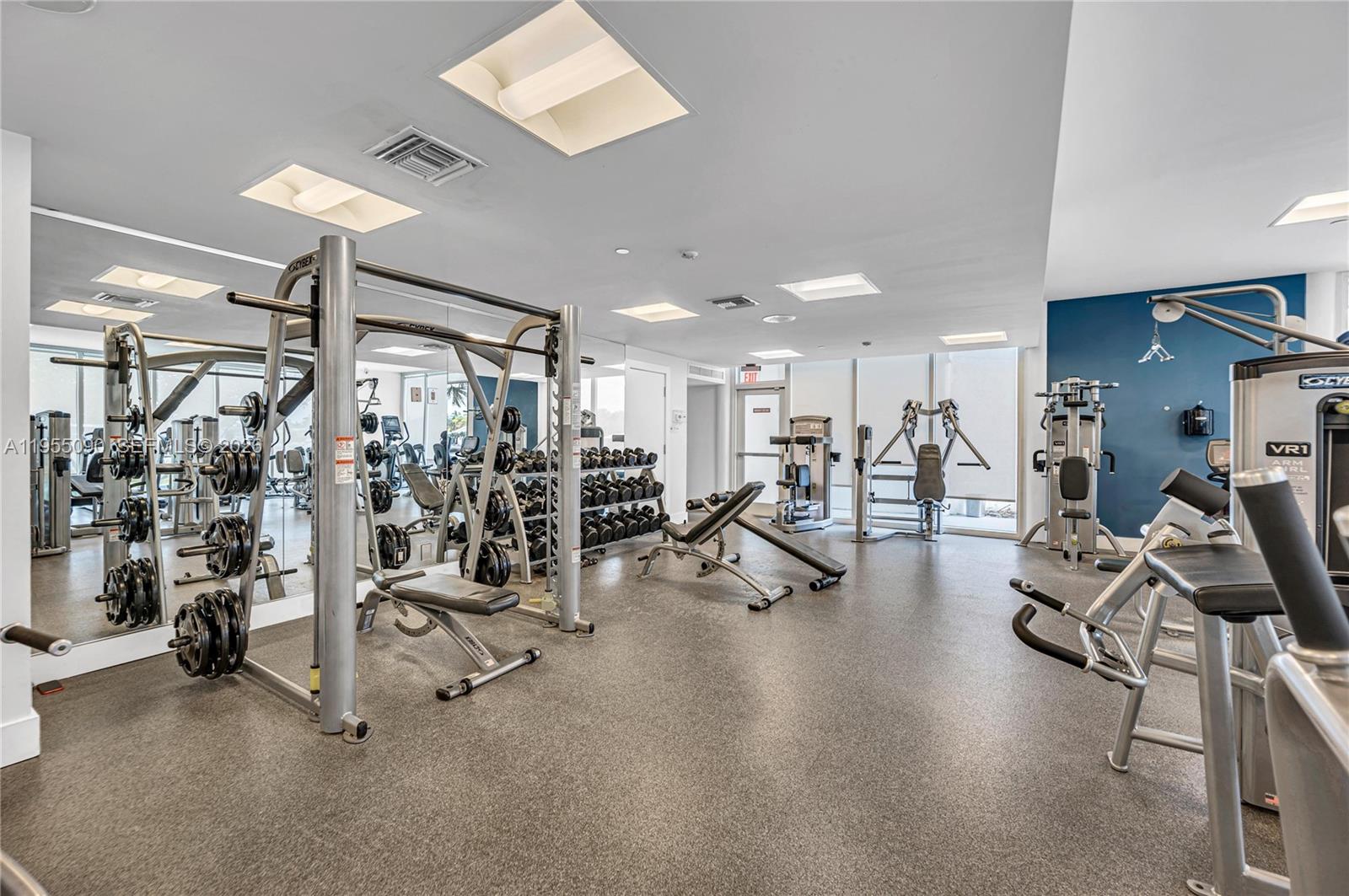 20281 E Country Club Dr #210, Aventura FL 33180