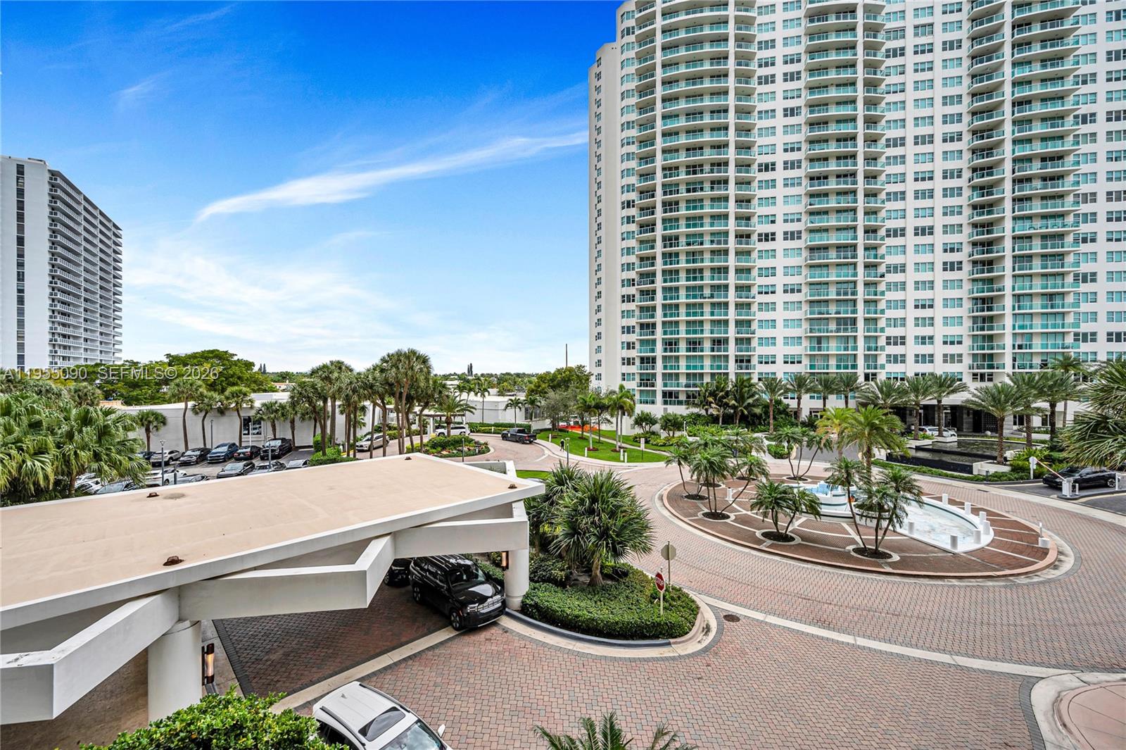 20281 E Country Club Dr #210, Aventura FL 33180