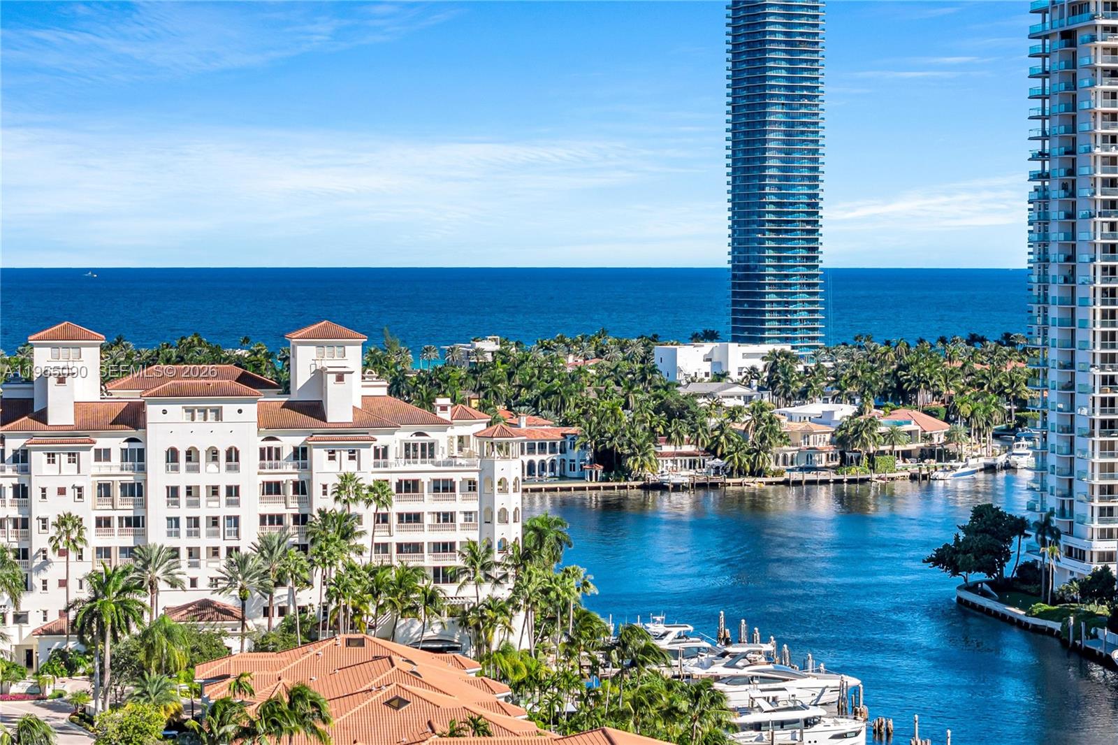 20281 E Country Club Dr #210, Aventura FL 33180