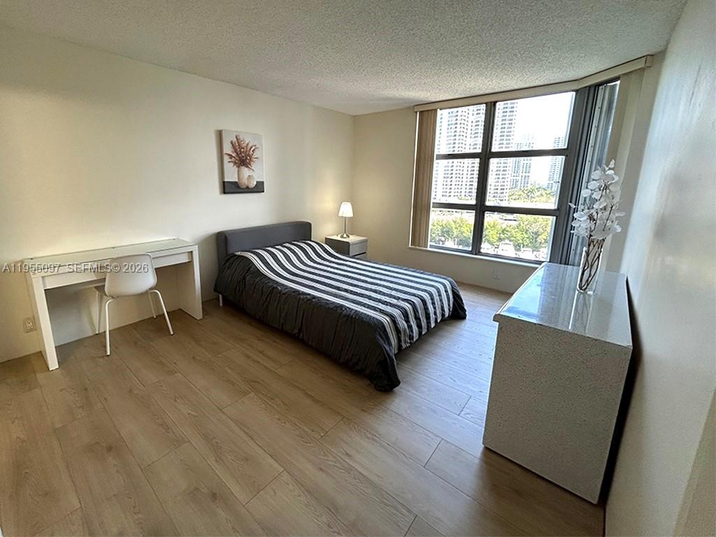 3400 NE 192nd St #910, Aventura FL 33180