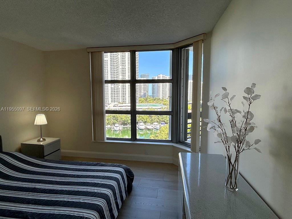 3400 NE 192nd St #910, Aventura FL 33180
