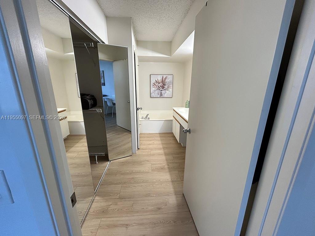 3400 NE 192nd St #910, Aventura FL 33180