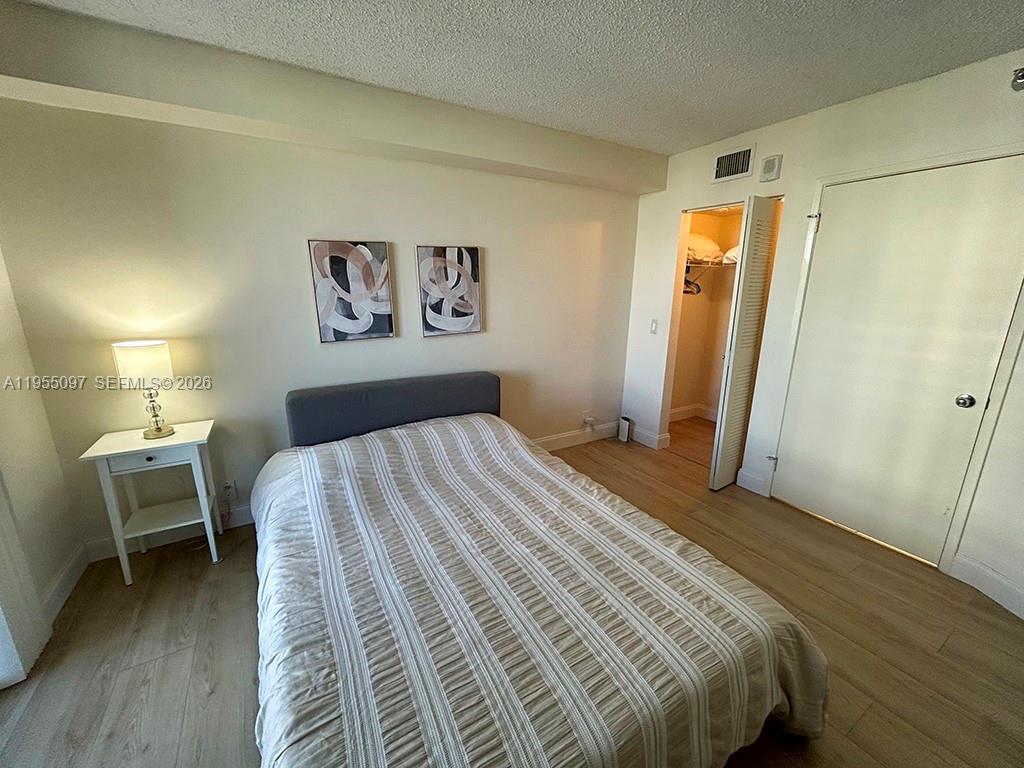 3400 NE 192nd St #910, Aventura FL 33180