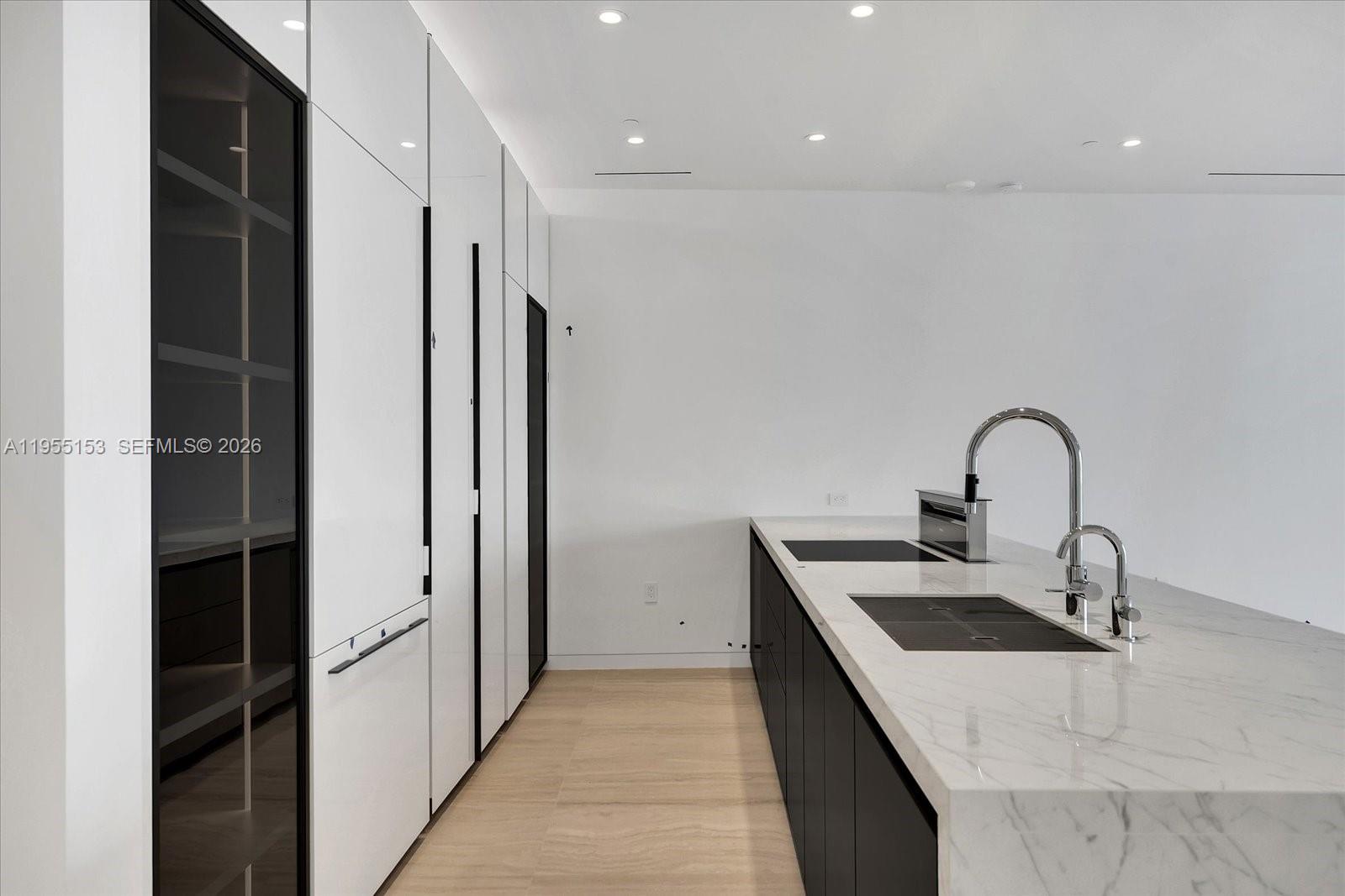 5 Grove Isle #L305, Coconut Grove FL 33133