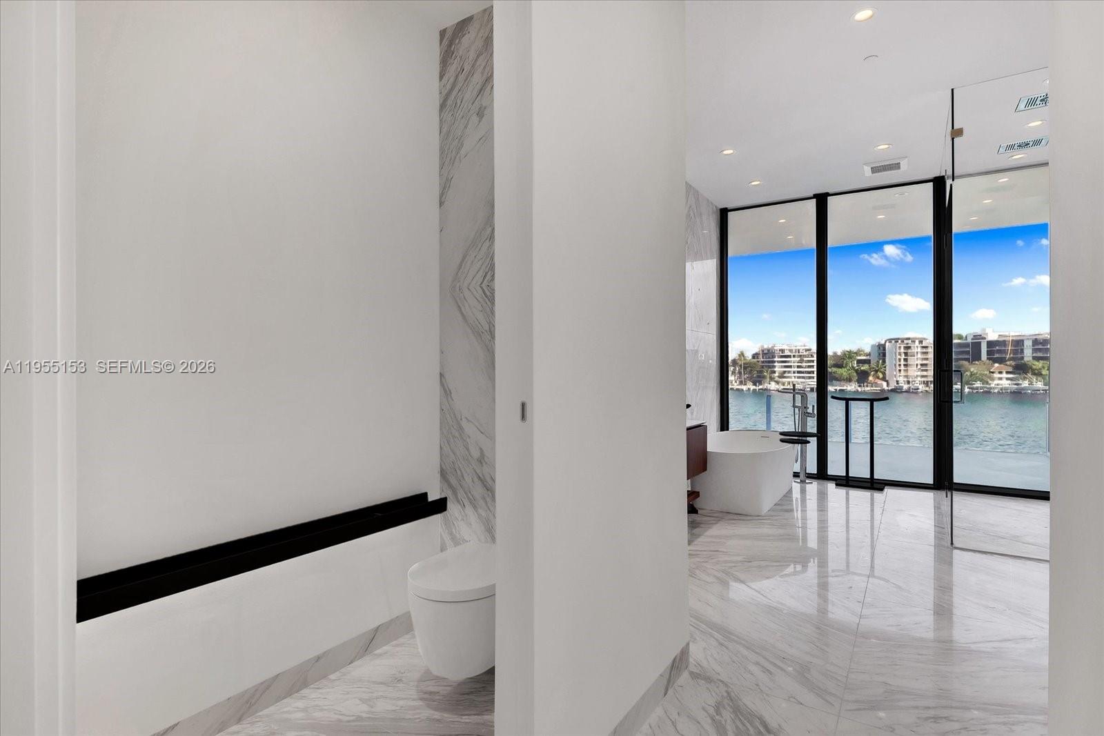 5 Grove Isle #L305, Coconut Grove FL 33133