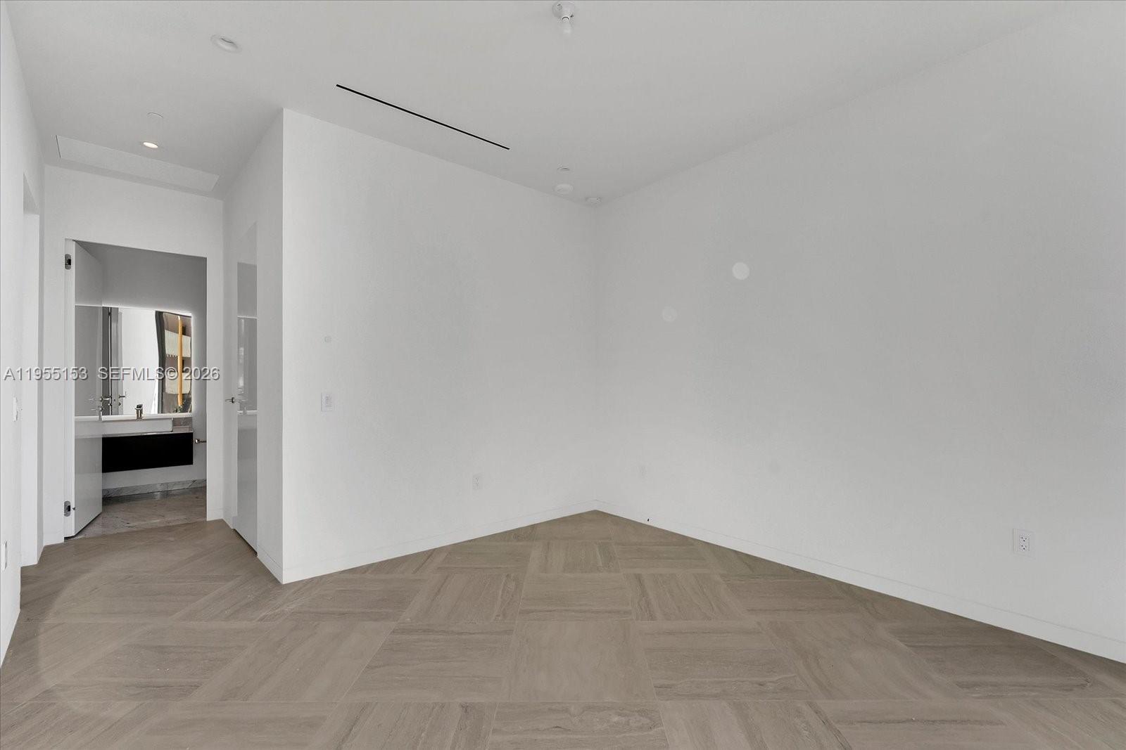 5 Grove Isle #L305, Coconut Grove FL 33133