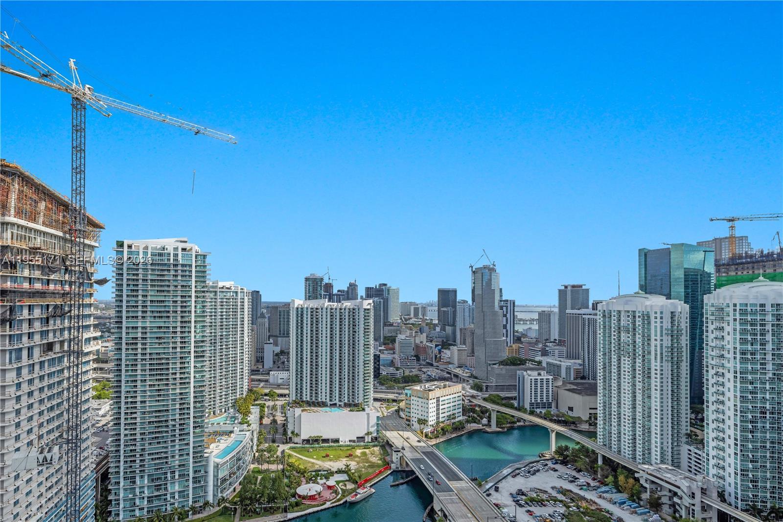 88 SW 7th St #3711, Miami FL 33130