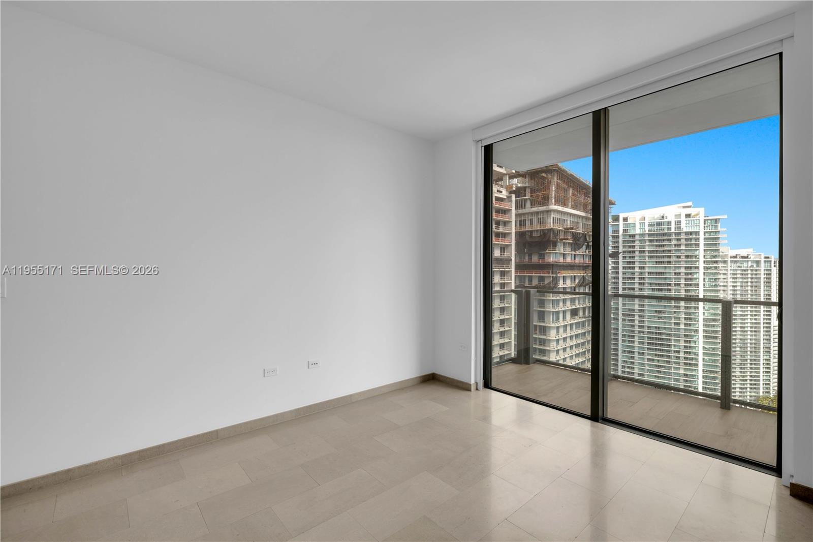 88 SW 7th St #3711, Miami FL 33130