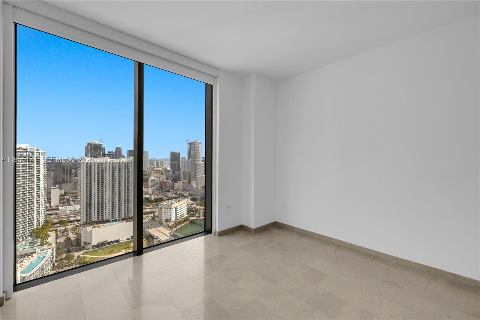 88 SW 7th St #3711, Miami FL 33130