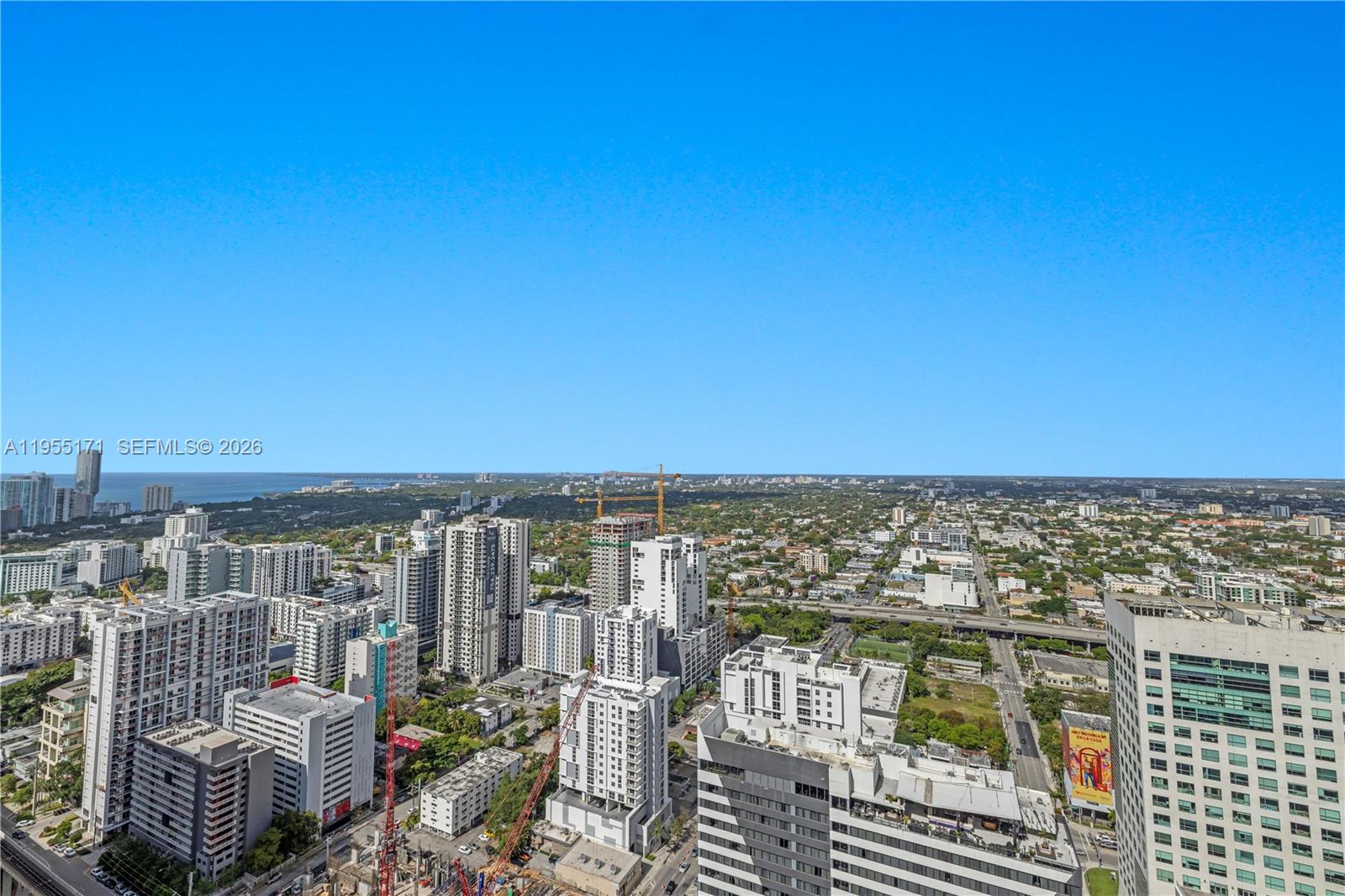 88 SW 7th St #3711, Miami FL 33130