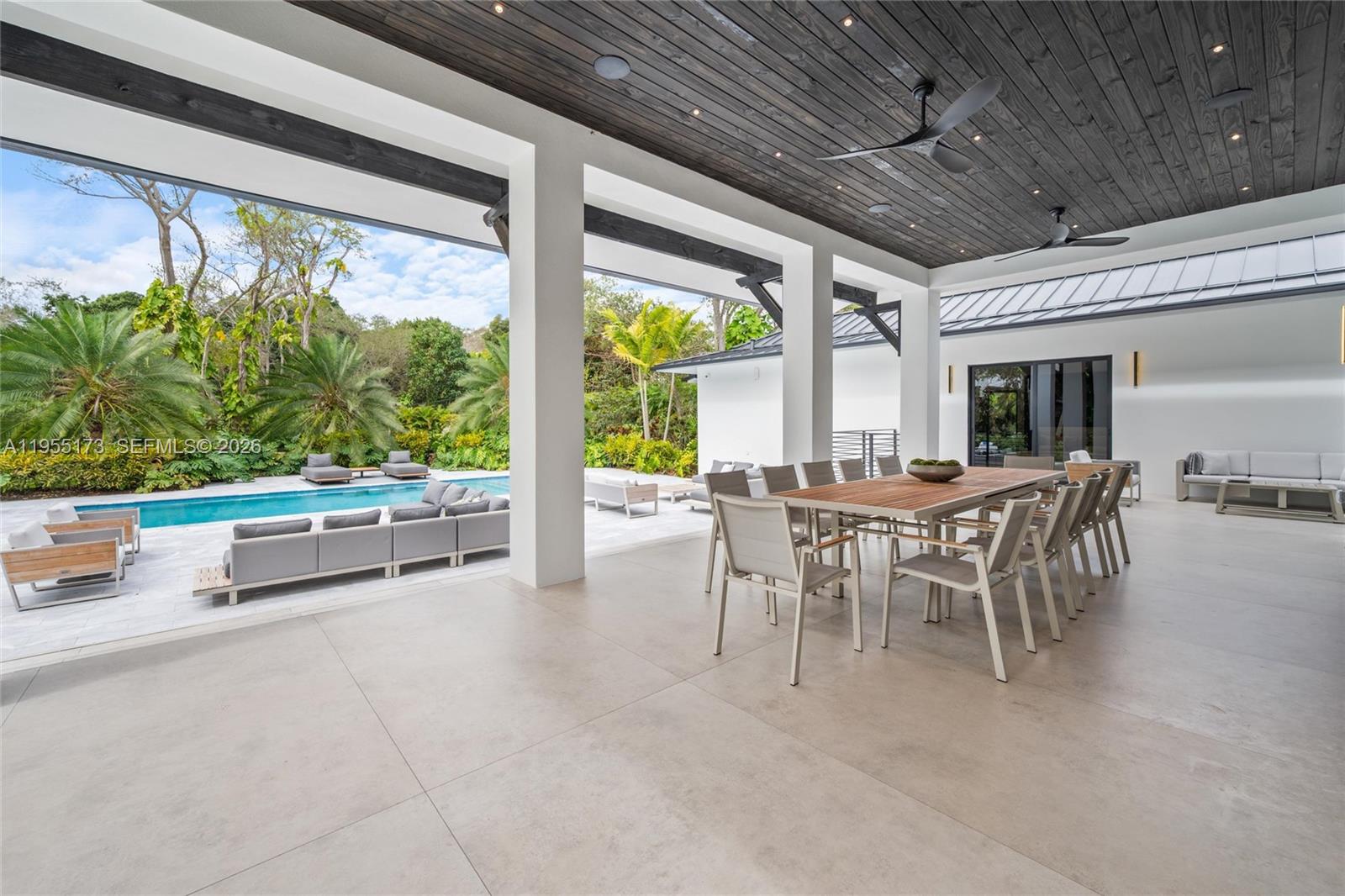 11600 SW 77th Ave, Pinecrest FL 33156