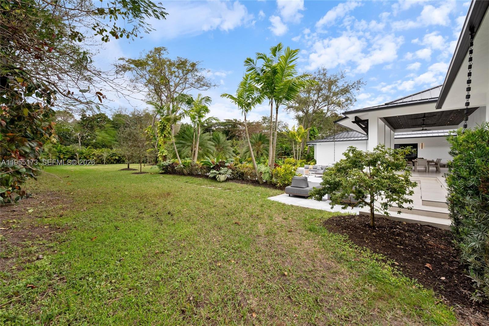 11600 SW 77th Ave, Pinecrest FL 33156