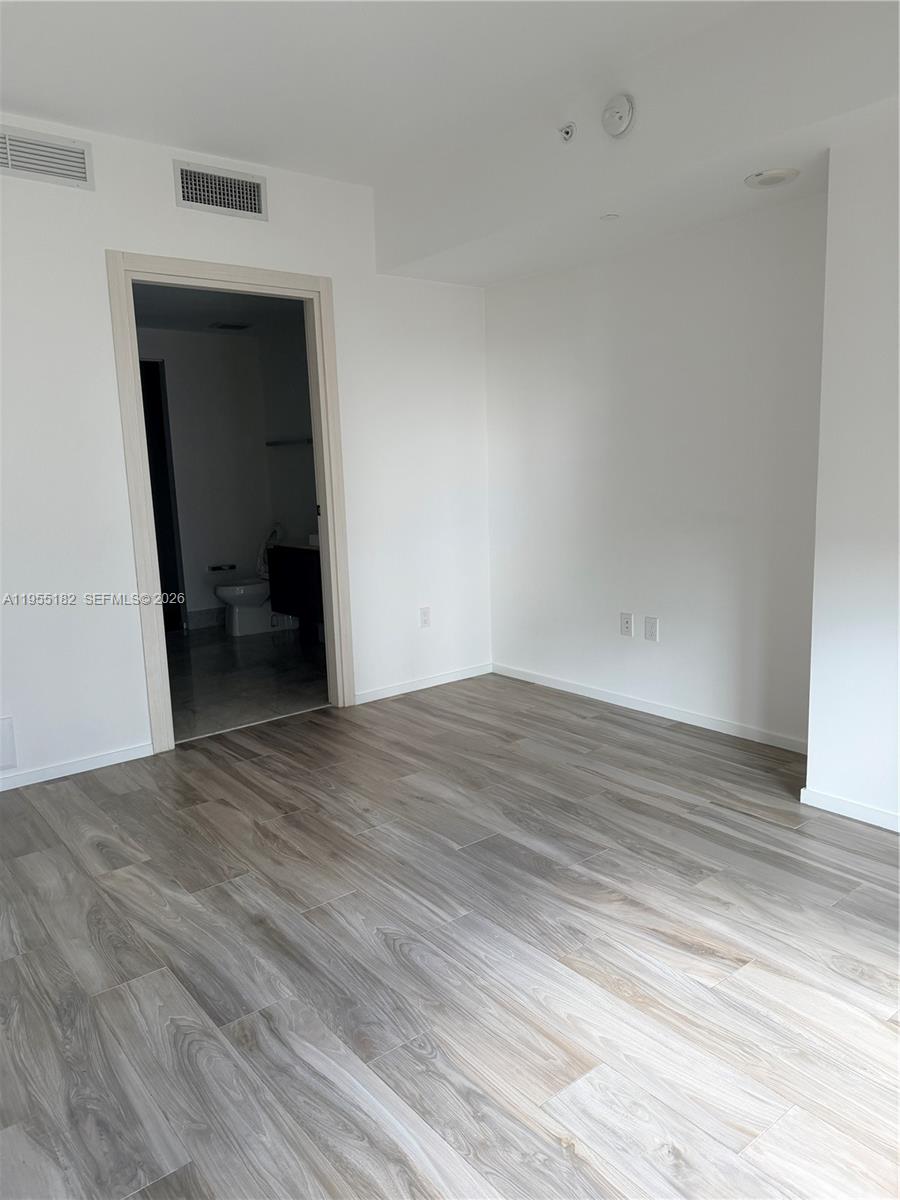 801 S Miami Ave #2002, Miami FL 33130