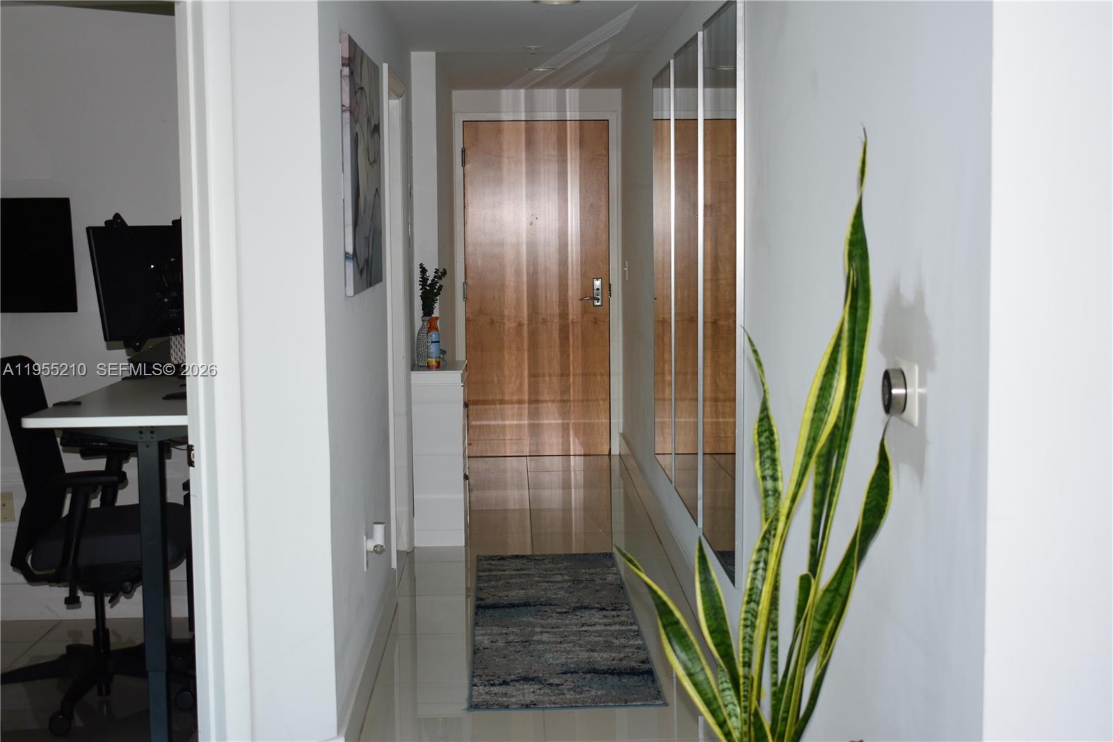253 NE 2nd St #2402, Miami FL 33132