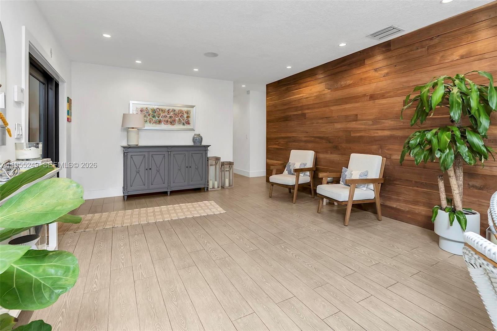 1444 Mendavia Ave, Coral Gables FL 33146