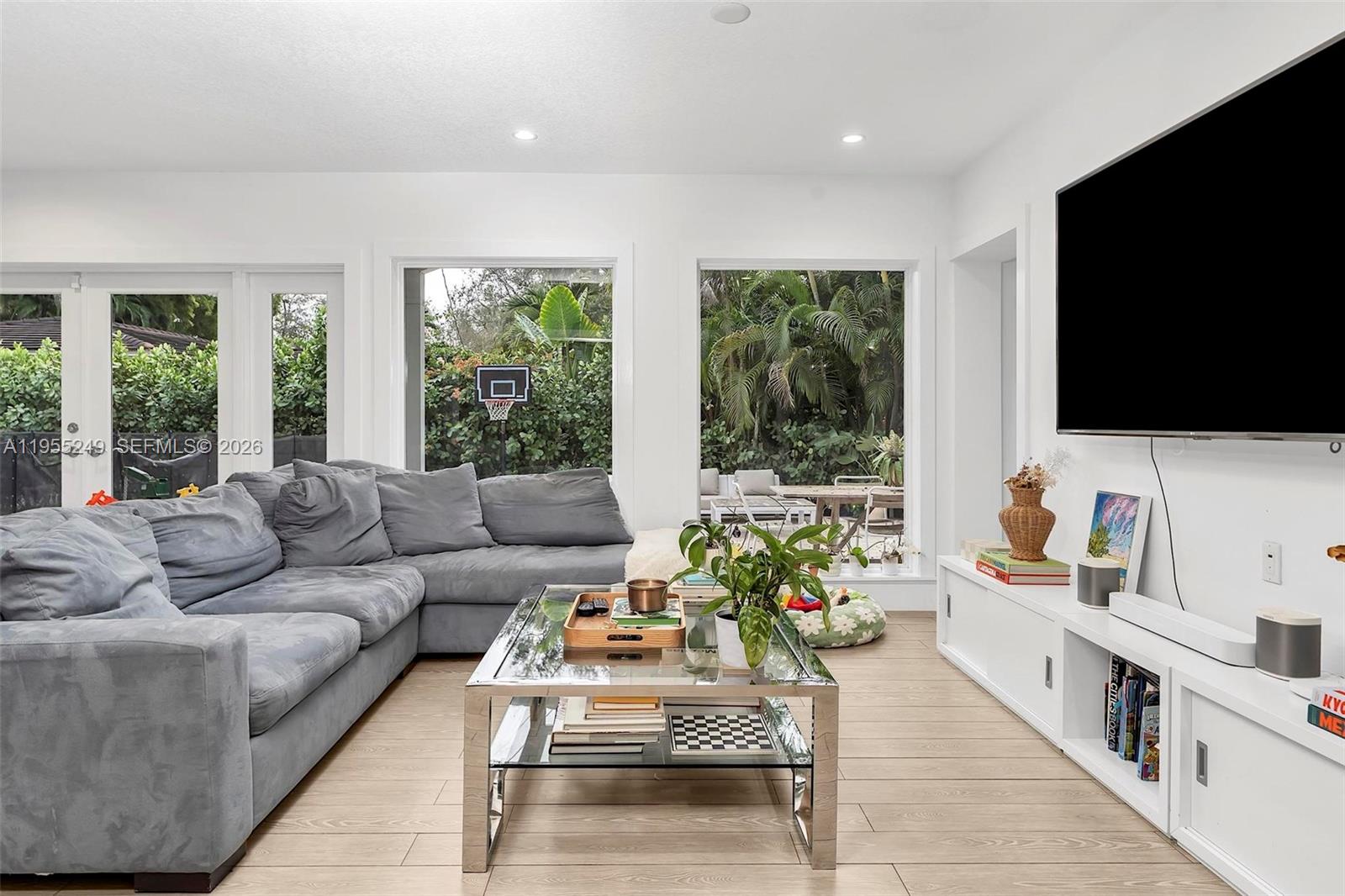 1444 Mendavia Ave, Coral Gables FL 33146