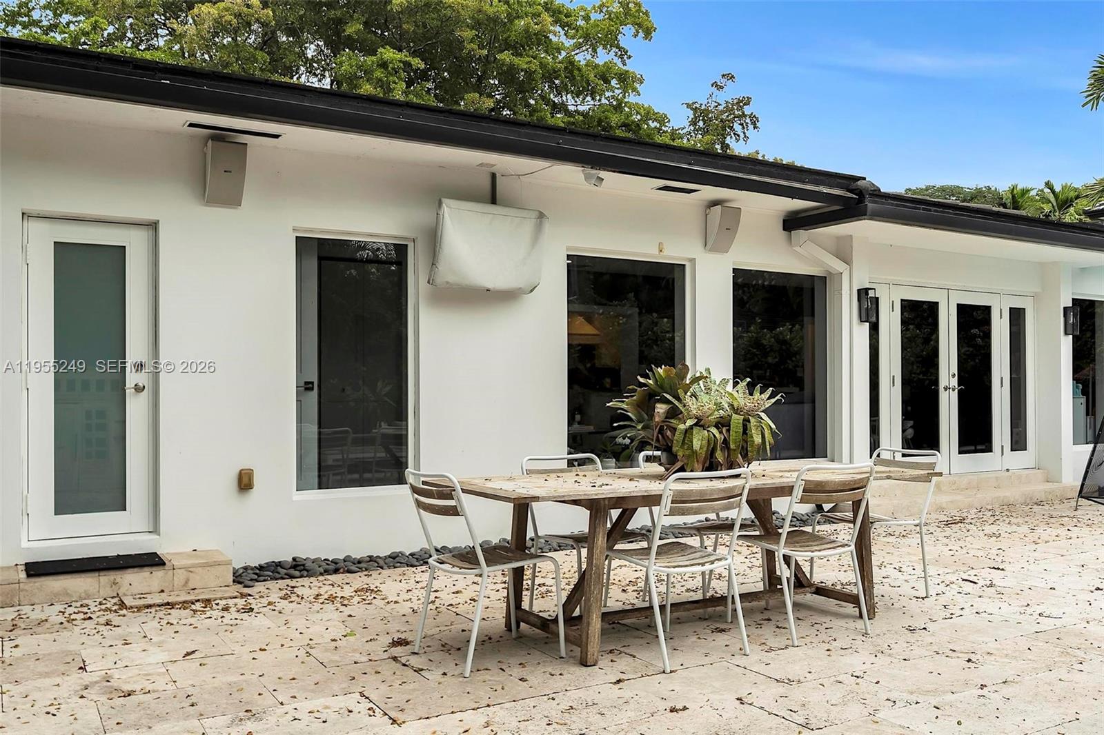 1444 Mendavia Ave, Coral Gables FL 33146