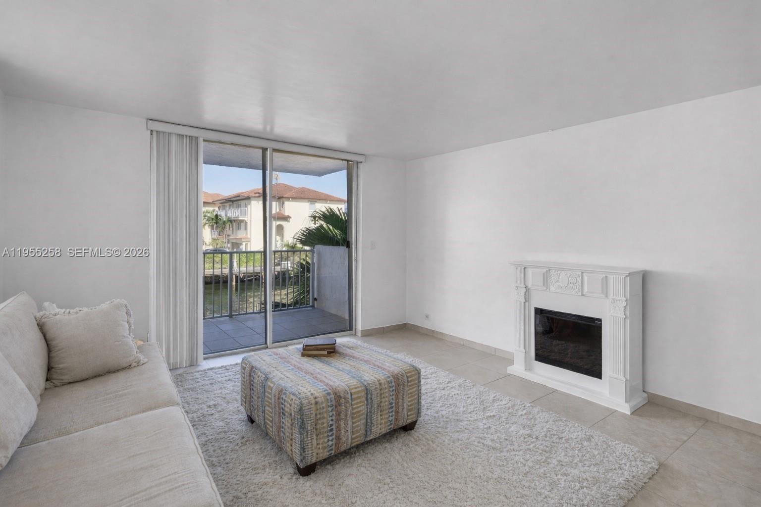 4000 NE 170th St #200, North Miami Beach FL 33160