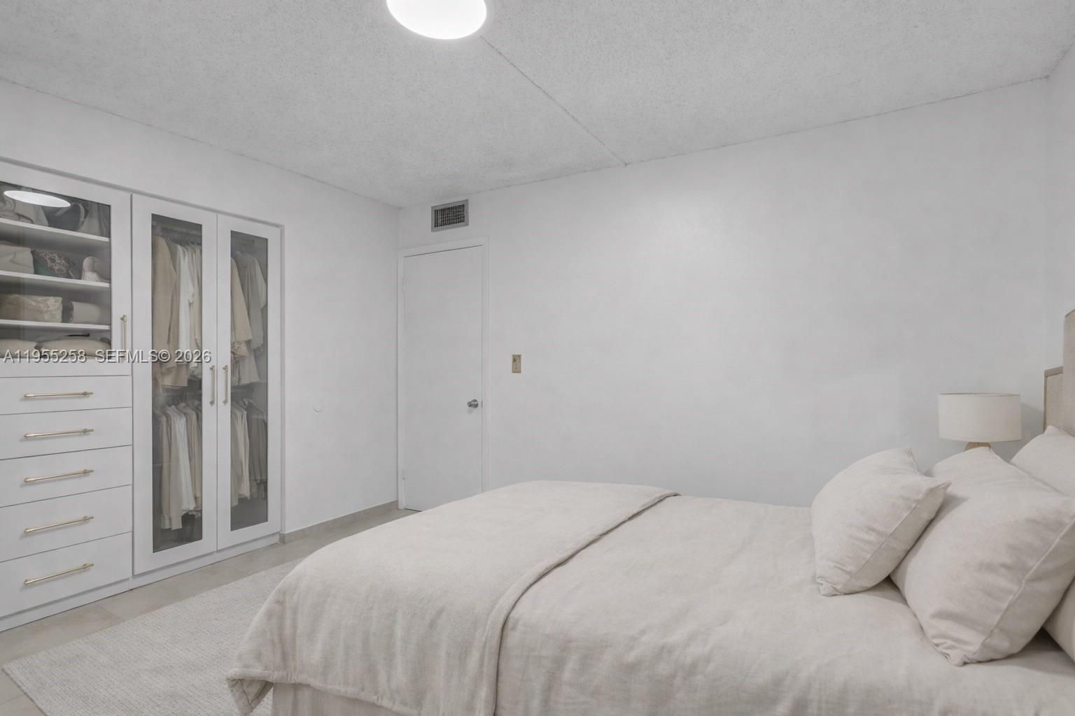 4000 NE 170th St #200, North Miami Beach FL 33160