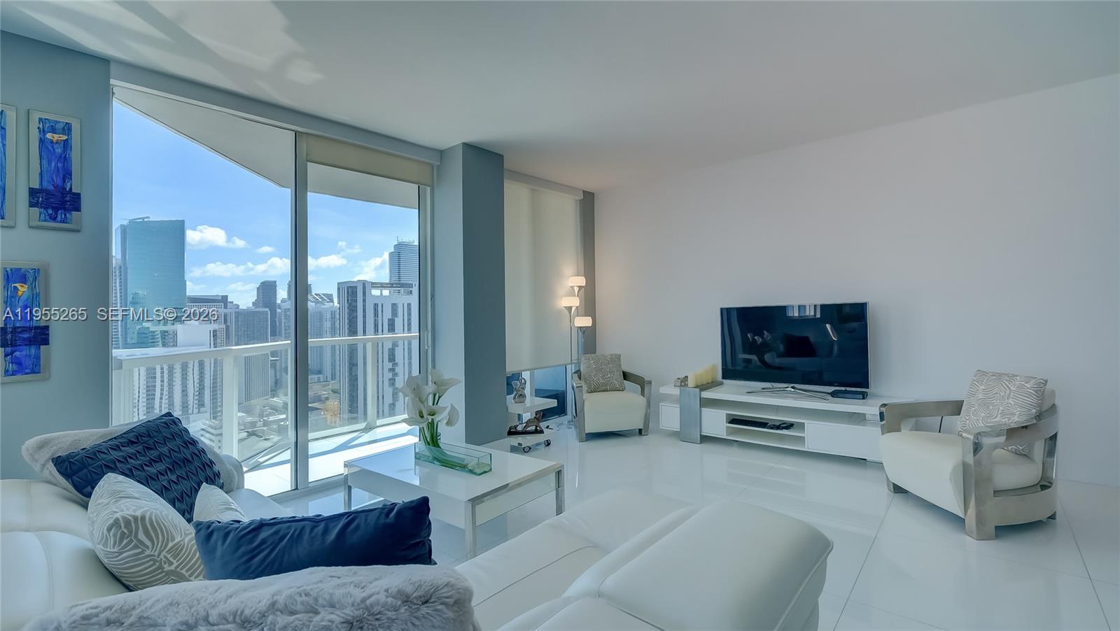 253 NE 2nd St #3509, Miami FL 33132