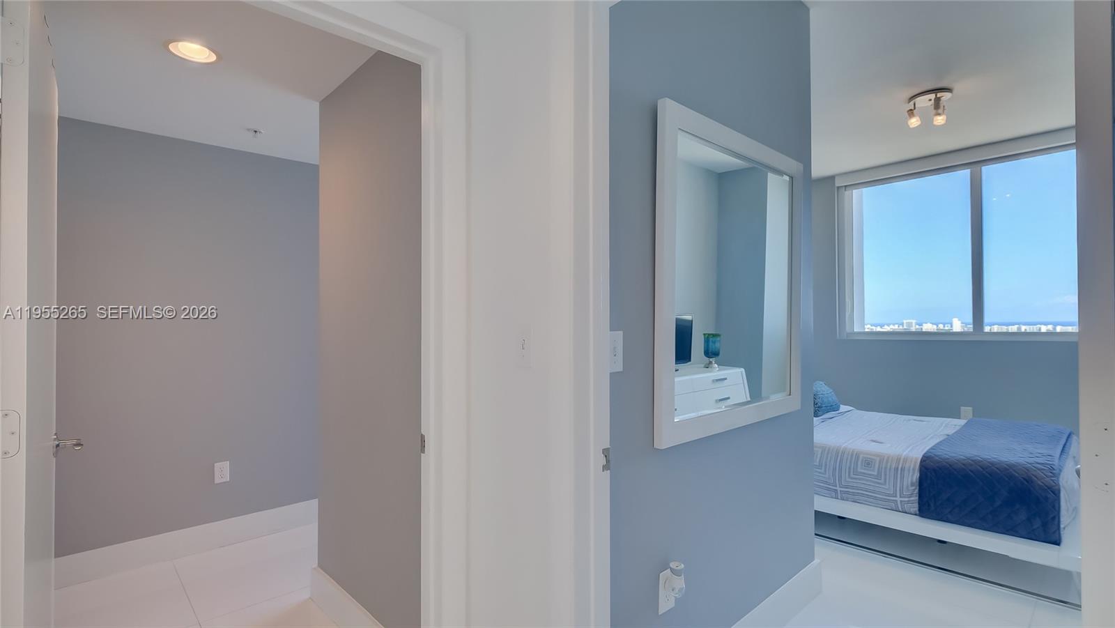 253 NE 2nd St #3509, Miami FL 33132