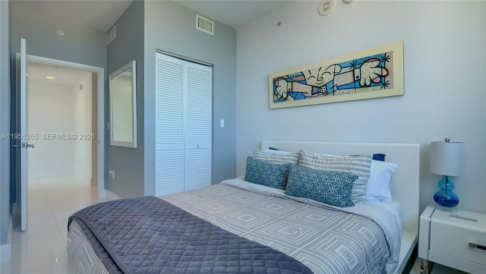 253 NE 2nd St #3509, Miami FL 33132
