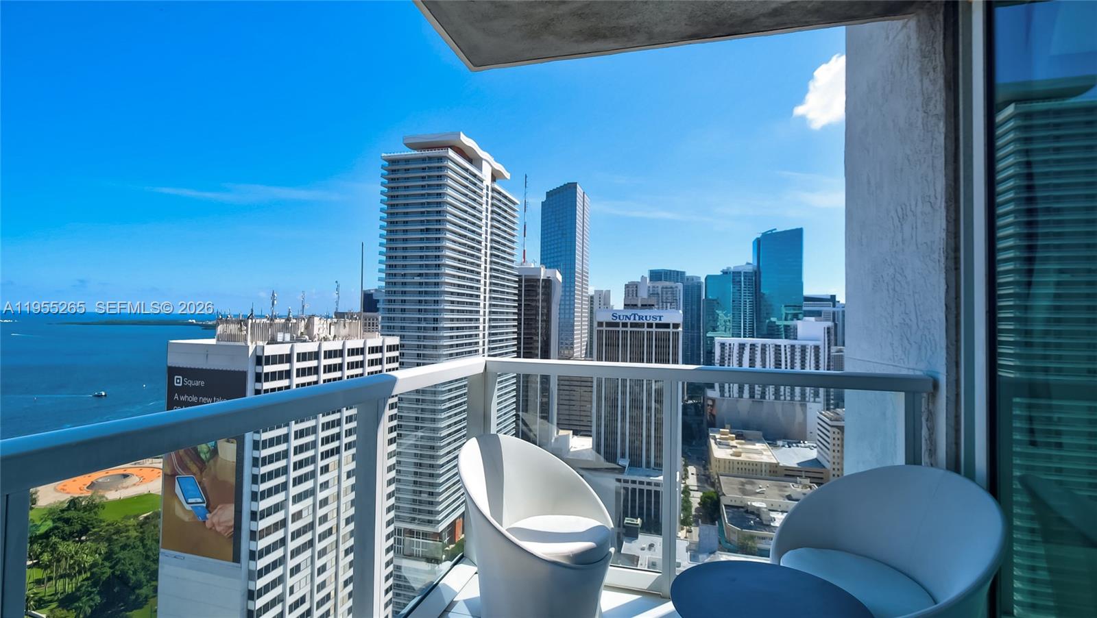 253 NE 2nd St #3509, Miami FL 33132
