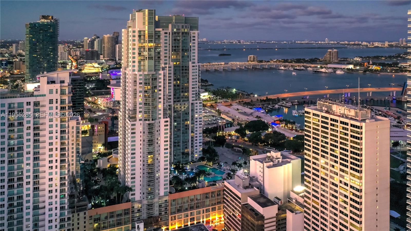 253 NE 2nd St #3509, Miami FL 33132