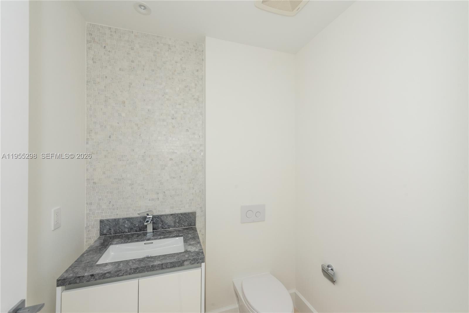700 NE 26th Ter #903, Miami FL 33137
