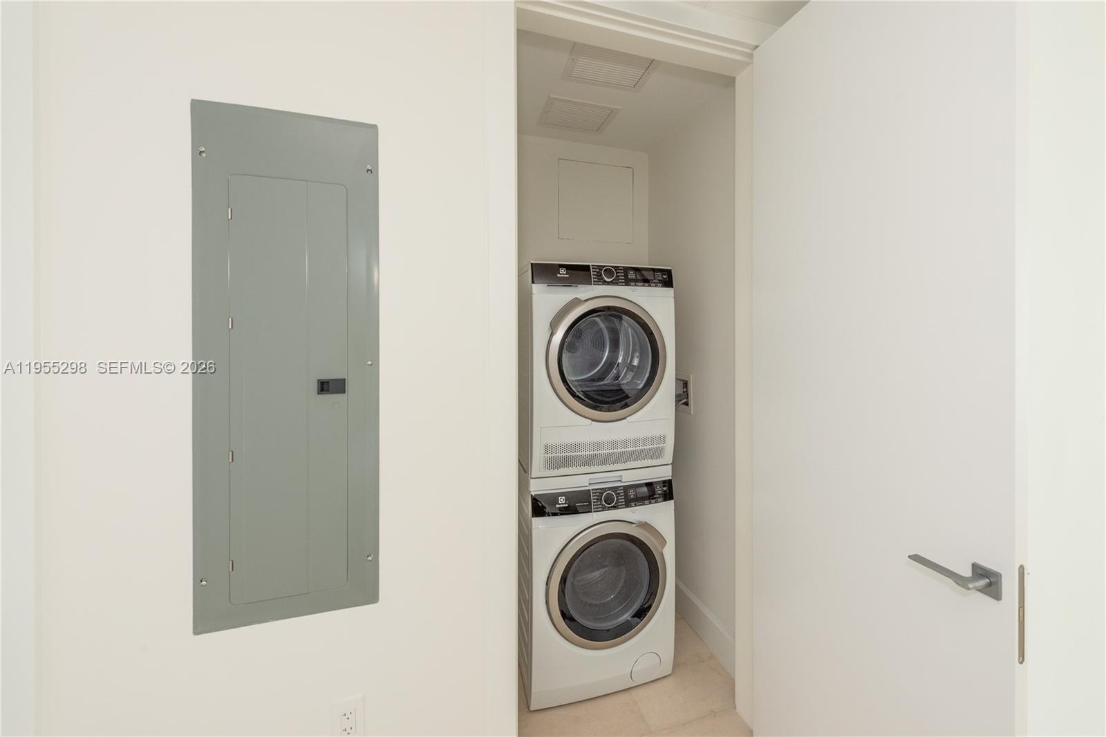 700 NE 26th Ter #903, Miami FL 33137