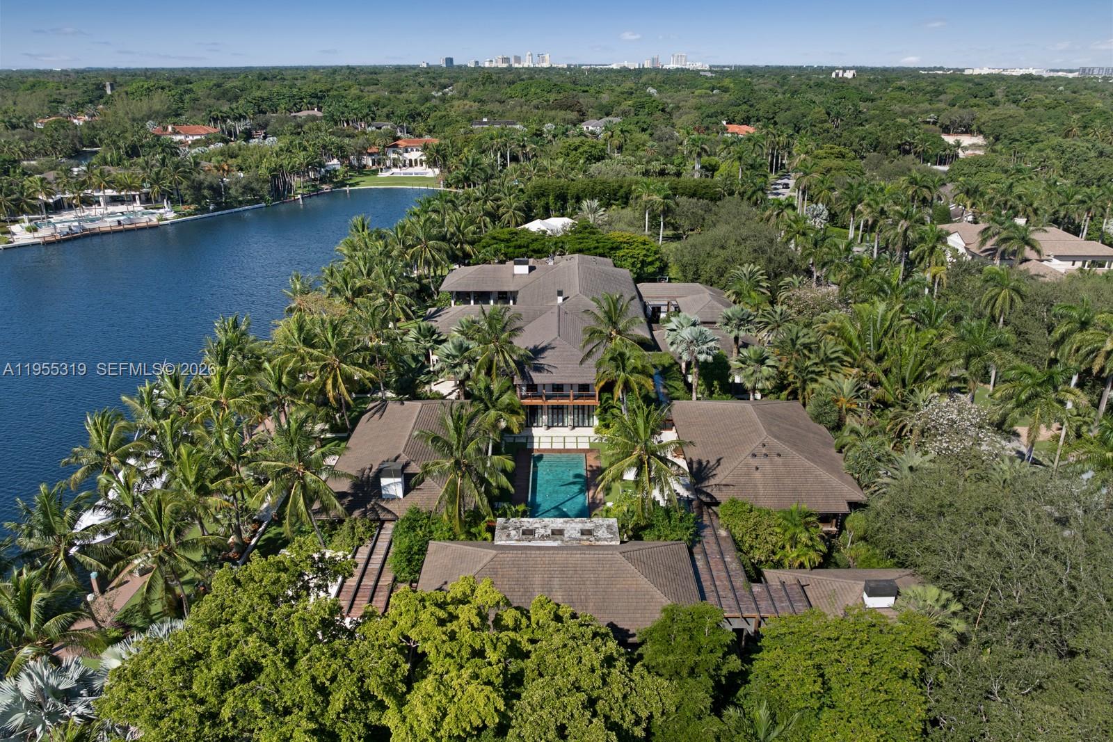 600-620 Arvida Pkwy, Coral Gables FL 33156
