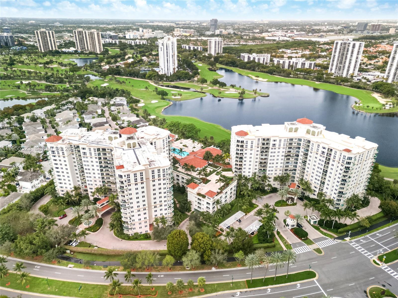 19900 E Country Club Dr #702, Aventura FL 33180