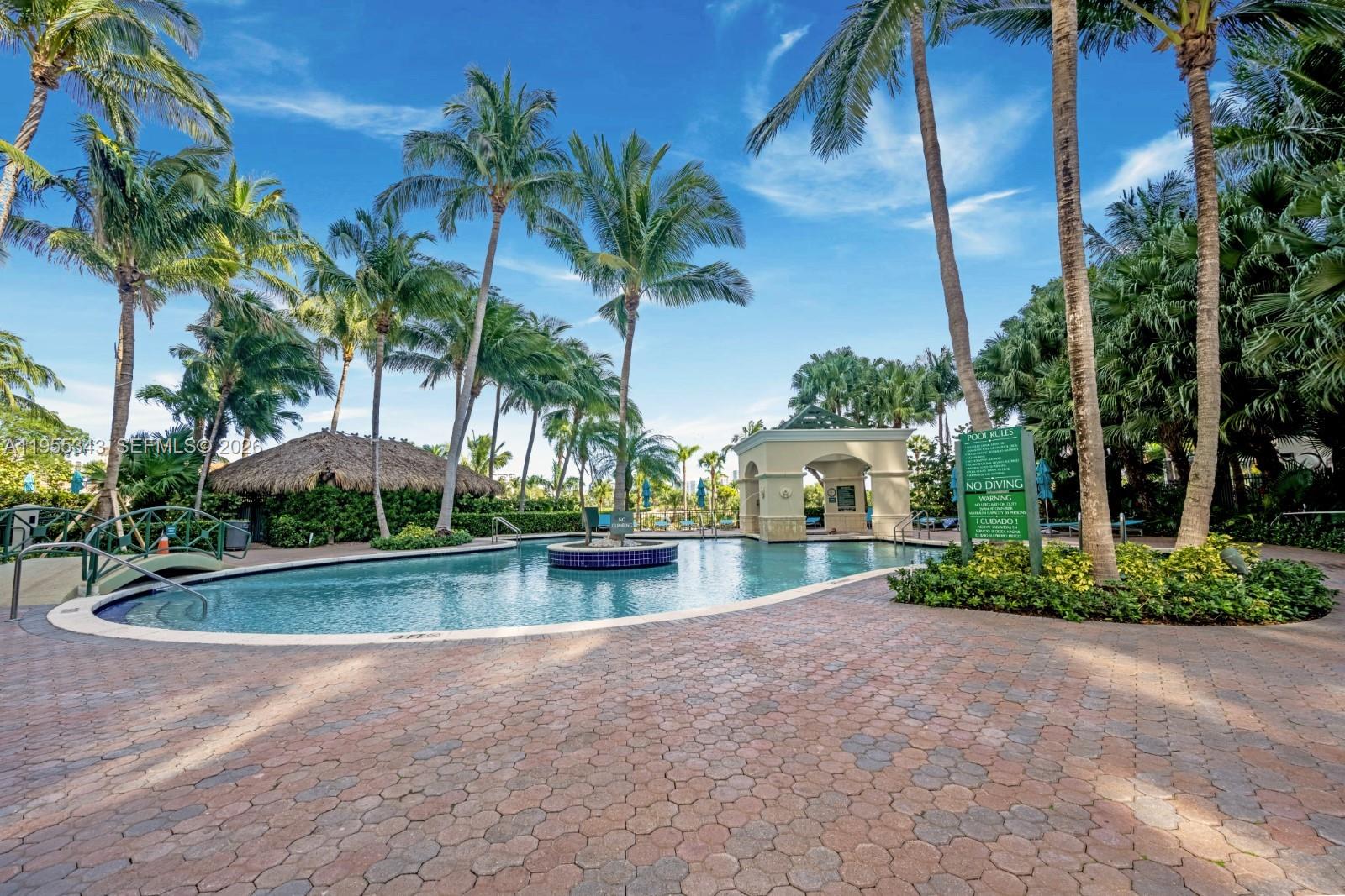 19501 W Country Club Dr #2206, Aventura FL 33180