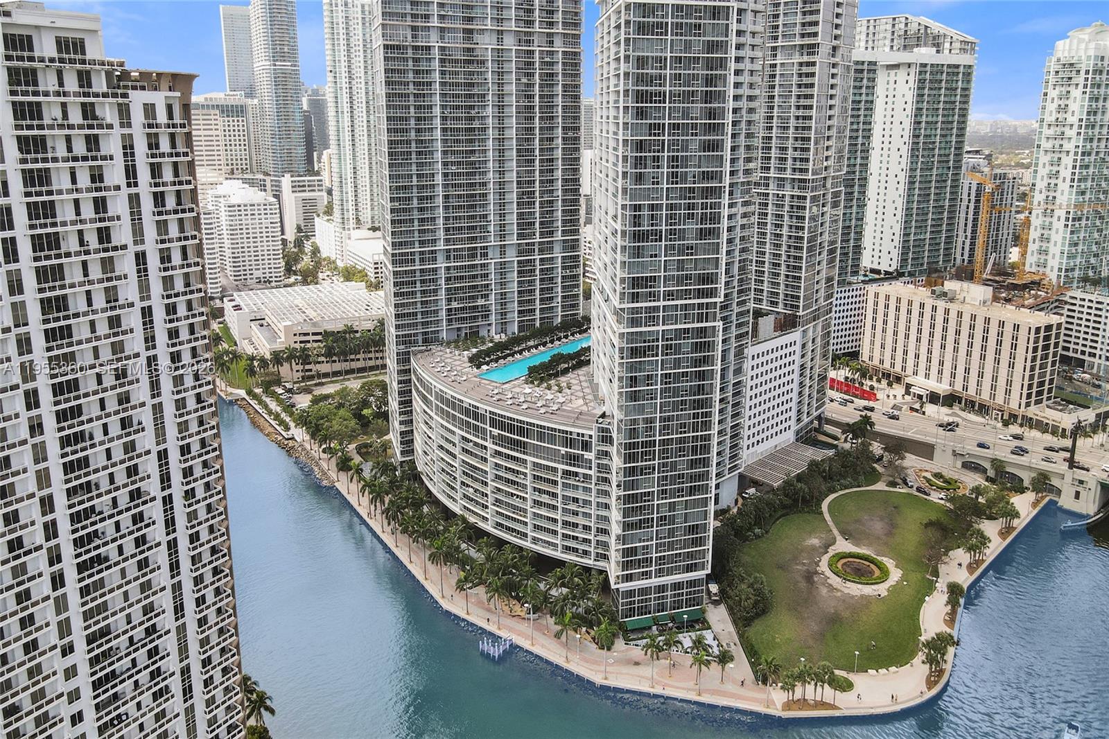 495 Brickell Ave #2206, Miami FL 33131